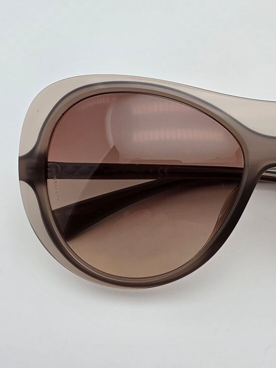 Chanel 5389-A c. 677/S5 Smoky Taupe Frame Brown Gradient Lens Sunglasses Italy main image 14